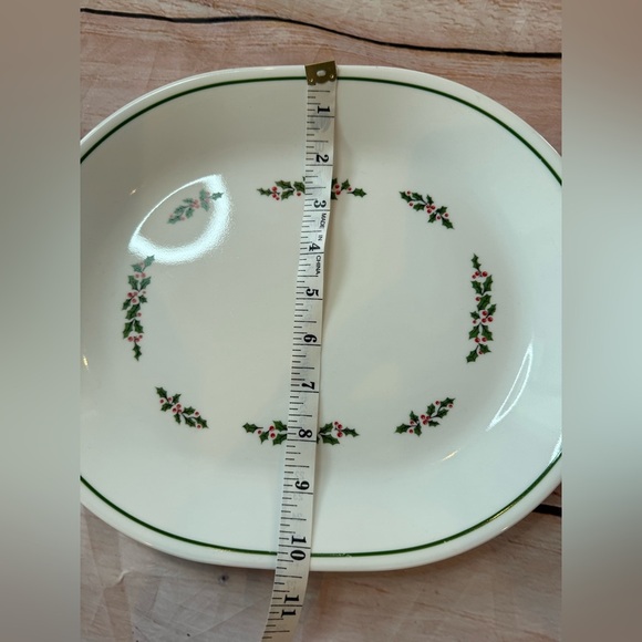 Vintage Corning Corelle Christmas Holly Days Oval  Serving Platter - Picture 3 of 5